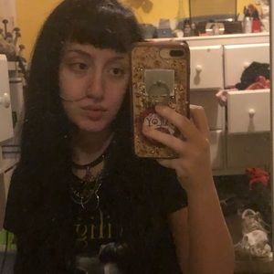 Meet your Posher, Gia